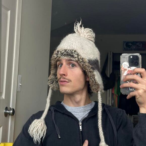 Vintage Y2K Fur American Eagle Ushanka Trapper Hat Beanie main image 5